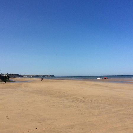 Nid De Pie Grand Duplex Lumineux Cadre Verdoyant Calme A 5 Mn De La Mer Pres Port En Bessin, Bayeux, Omaha Beach, Commes ภายนอก รูปภาพ