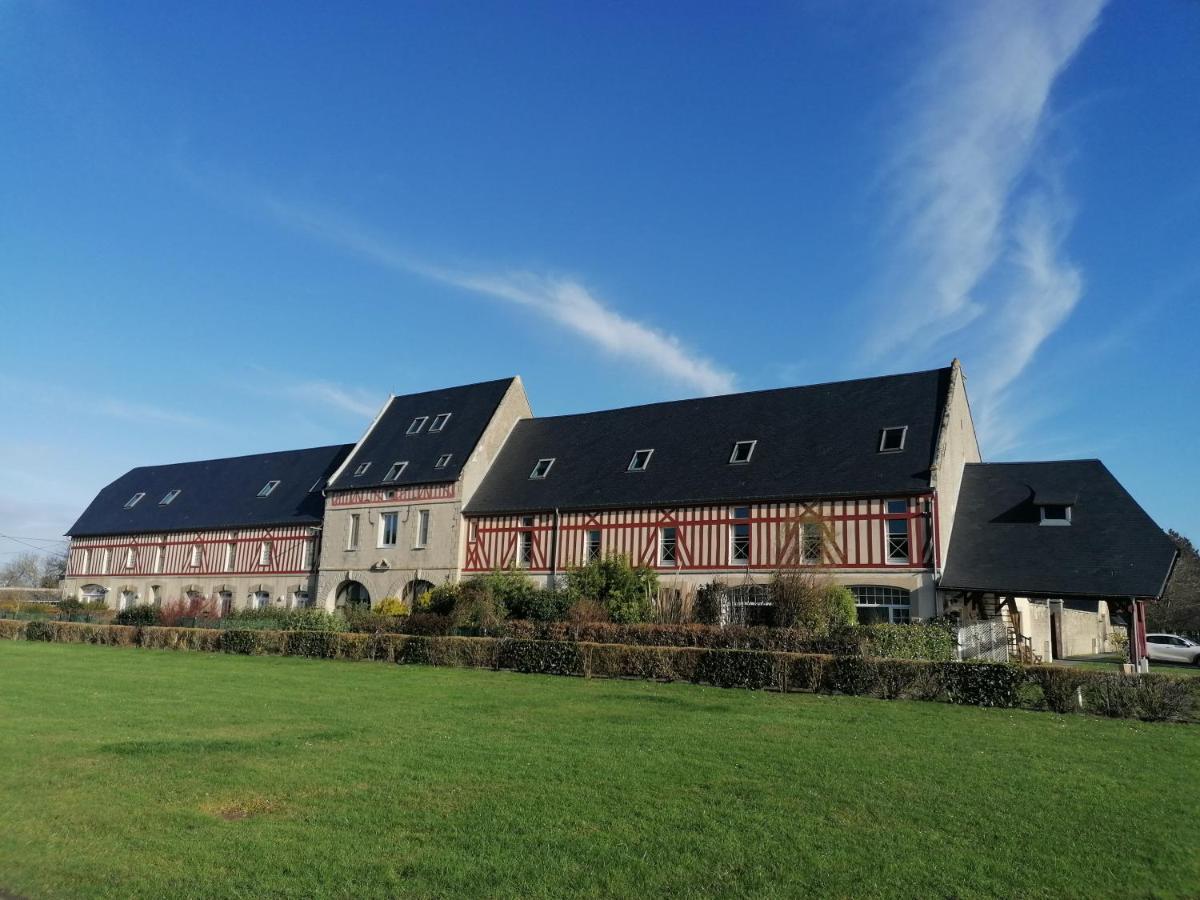 Nid De Pie Grand Duplex Lumineux Cadre Verdoyant Calme A 5 Mn De La Mer Pres Port En Bessin, Bayeux, Omaha Beach, Commes ภายนอก รูปภาพ